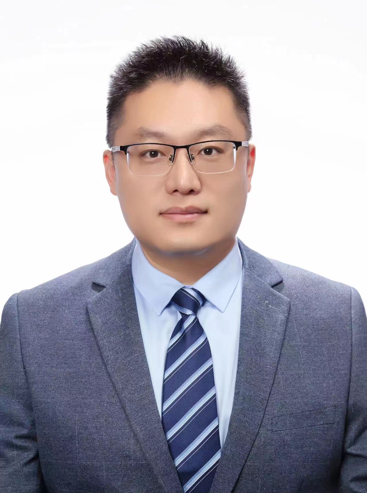 常务副会长